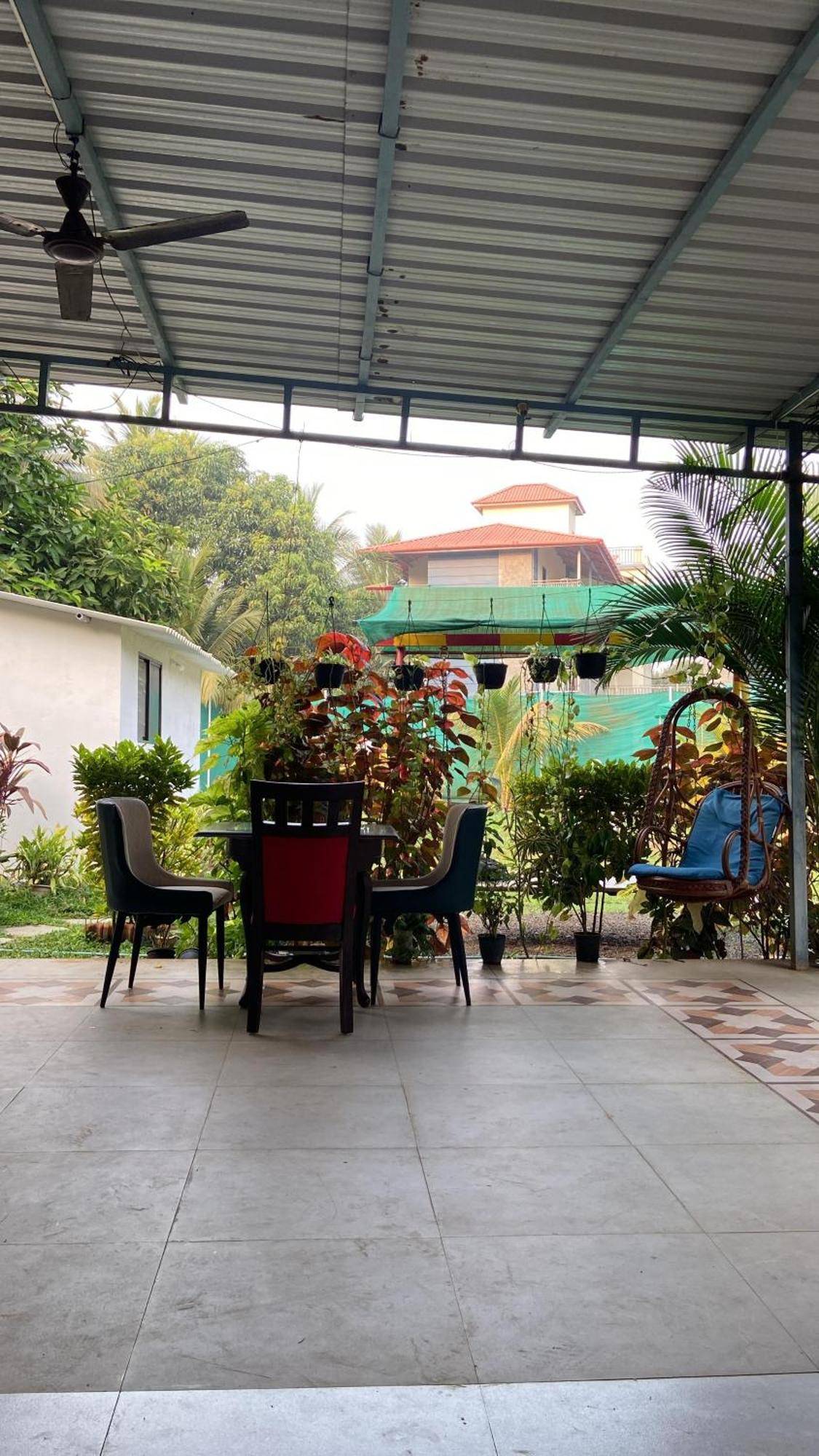 Humming Bird Beach Resorts Alībāg Exterior photo