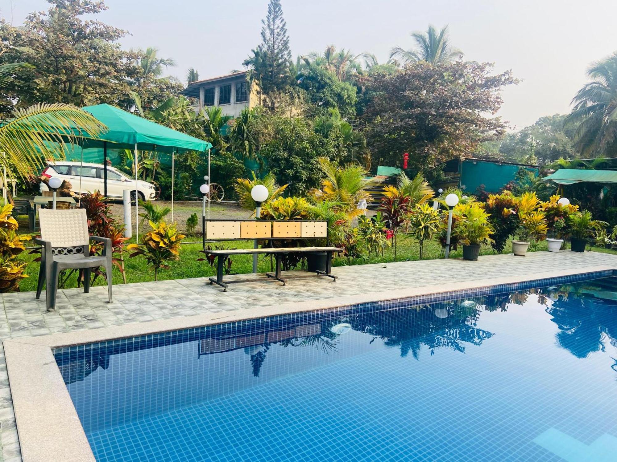 Humming Bird Beach Resorts Alībāg Exterior photo