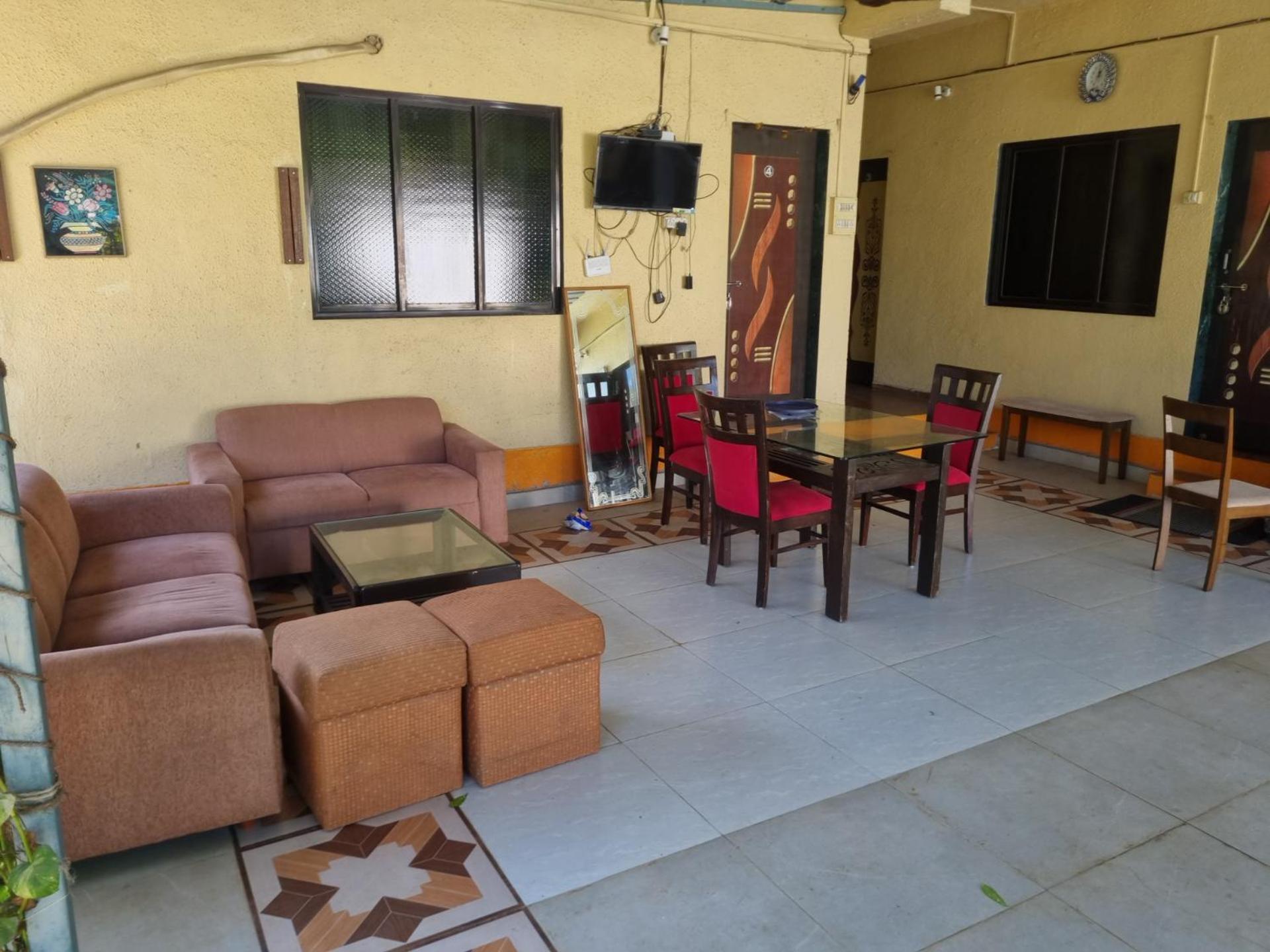 Humming Bird Beach Resorts Alībāg Exterior photo